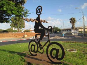 Understanding the CAN-SPAM Act to Run a Legal Email Marketing Campaign