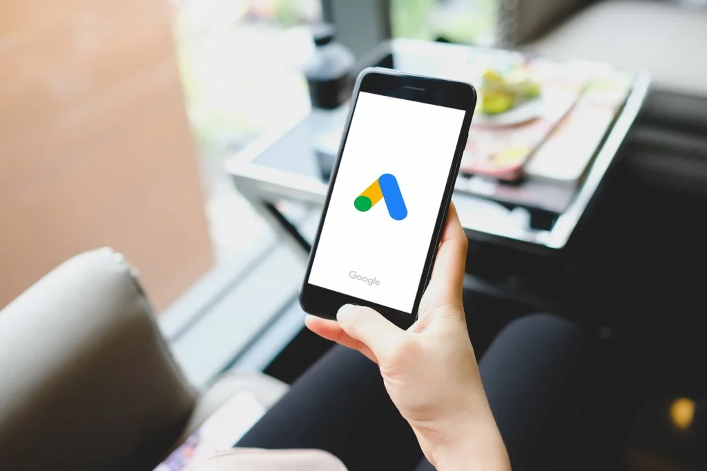 Why Knowing the Difference Between Retargeting Vs Remarketing Can Revive Your Digital Marketing Strategies?